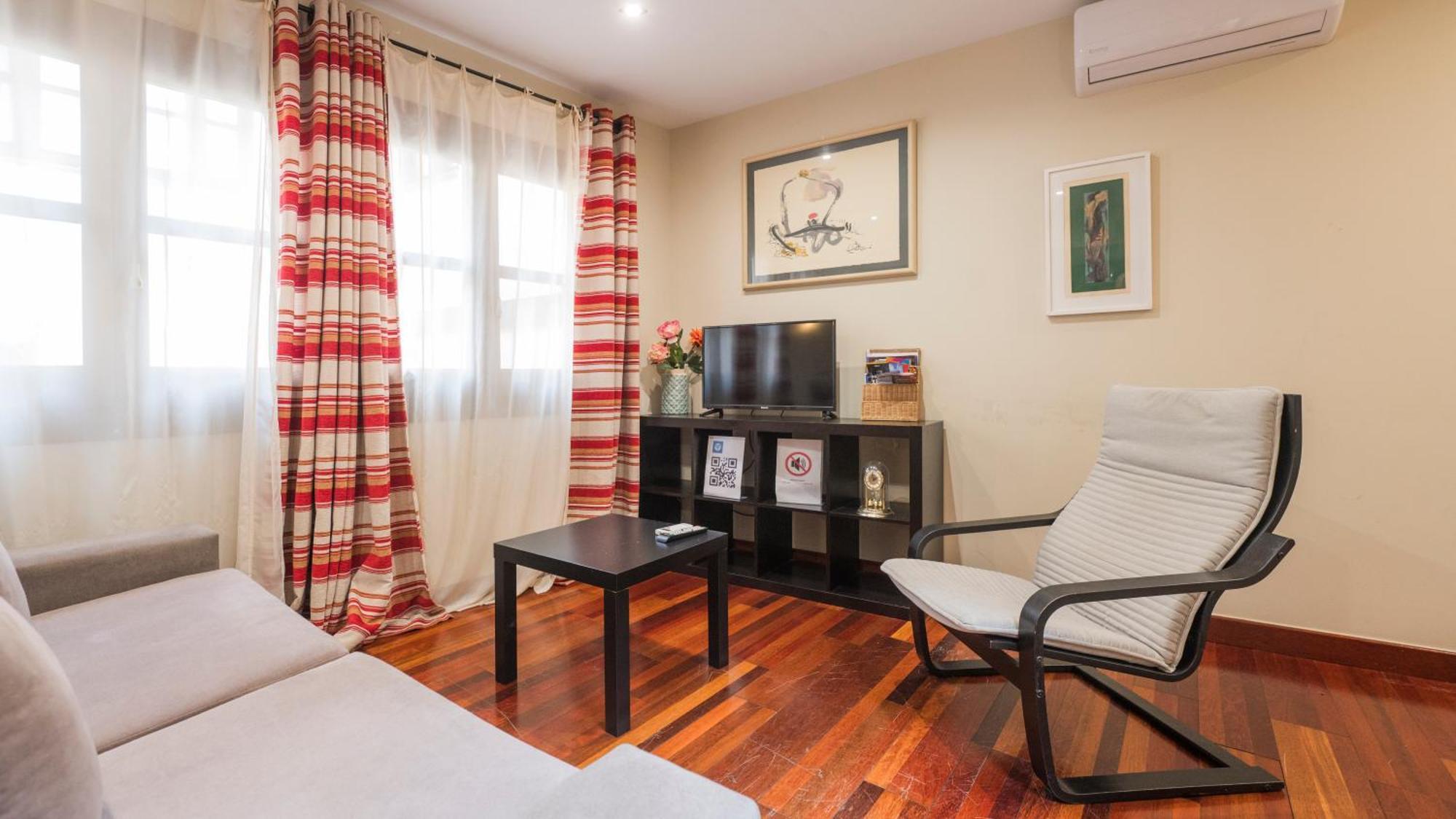 Apartamentos Las Teresitas Junto A La Catedral Toledo Oda fotoğraf