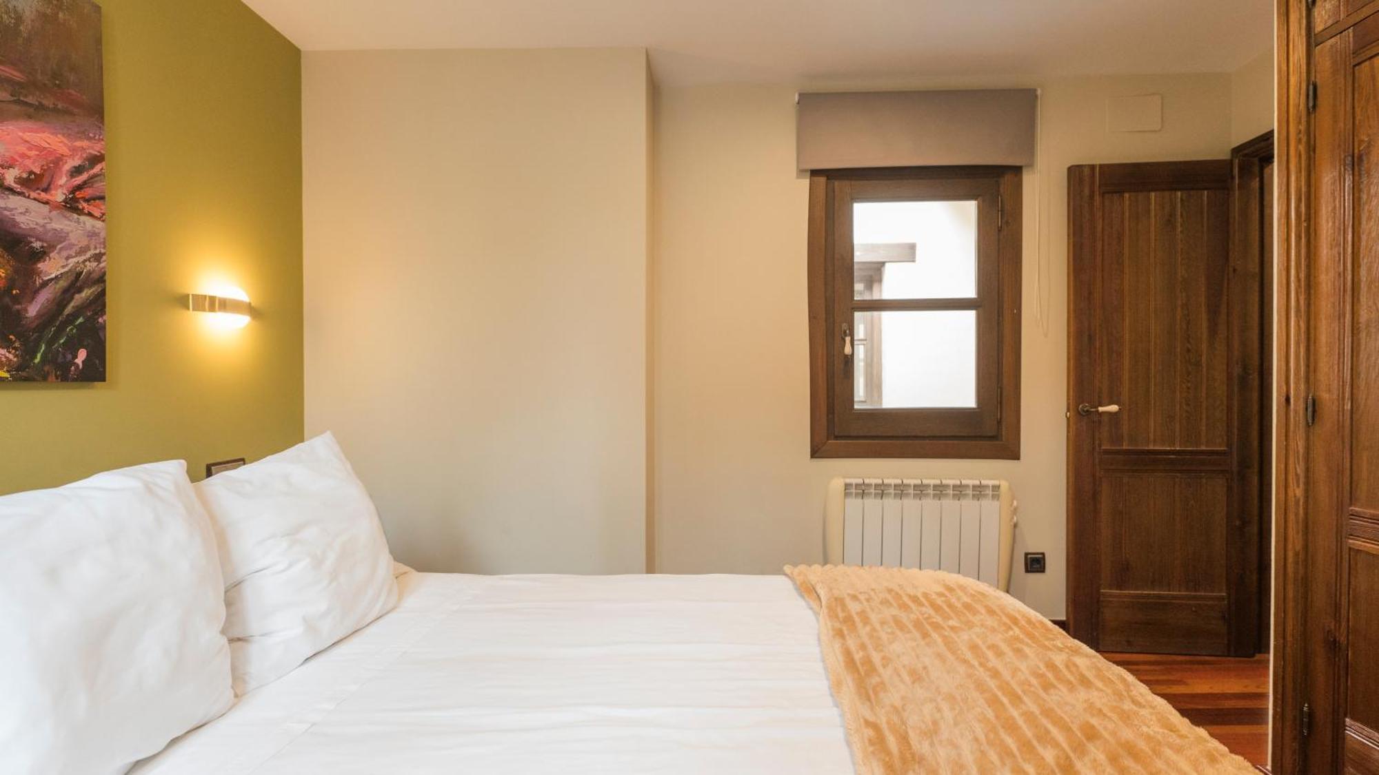 Apartamentos Las Teresitas Junto A La Catedral Toledo Oda fotoğraf