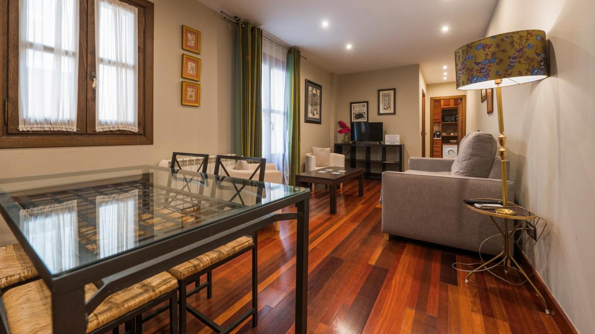 Apartamentos Las Teresitas Junto A La Catedral Toledo Dış mekan fotoğraf